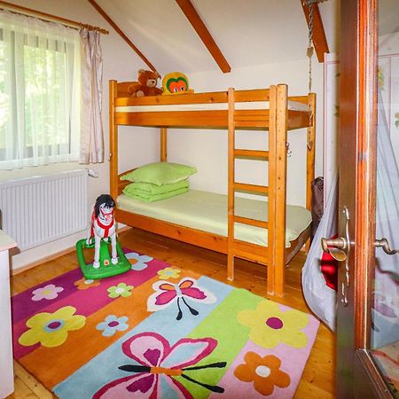 Mountain Family Chalet On Prahova Valley Comarnic Esterno foto